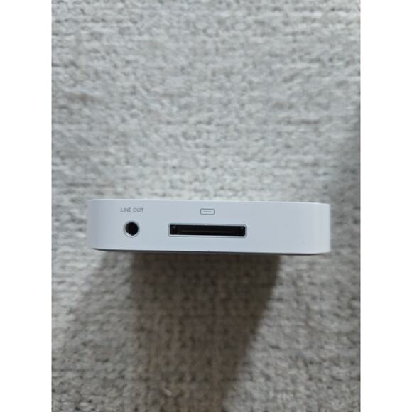 Vintage Apple iPod Mini Dock M9467G/A - Picture 2 of 4